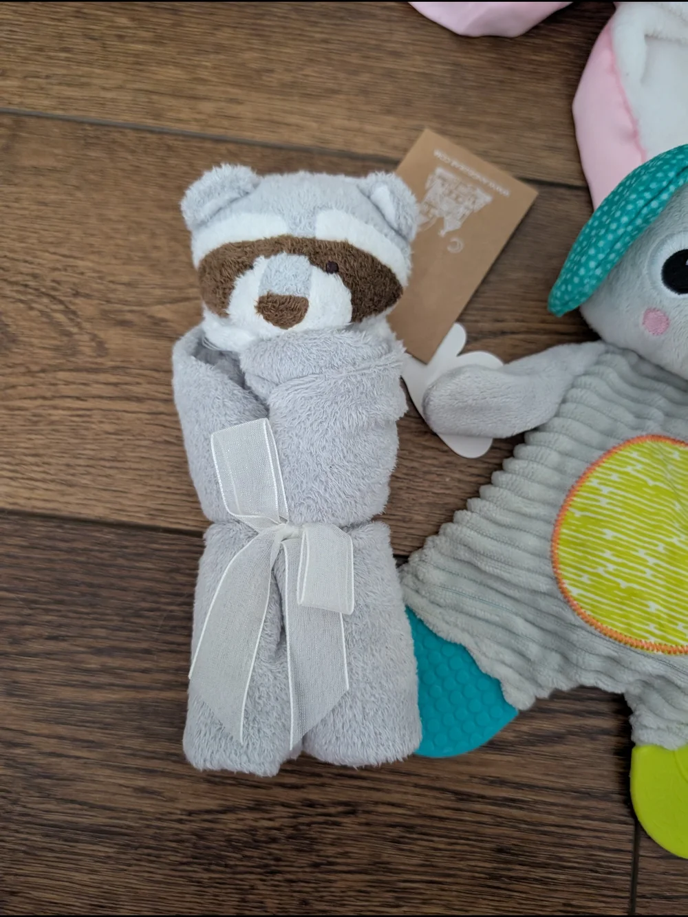 Lot‎ Of Baby Lovey Plush And Toys